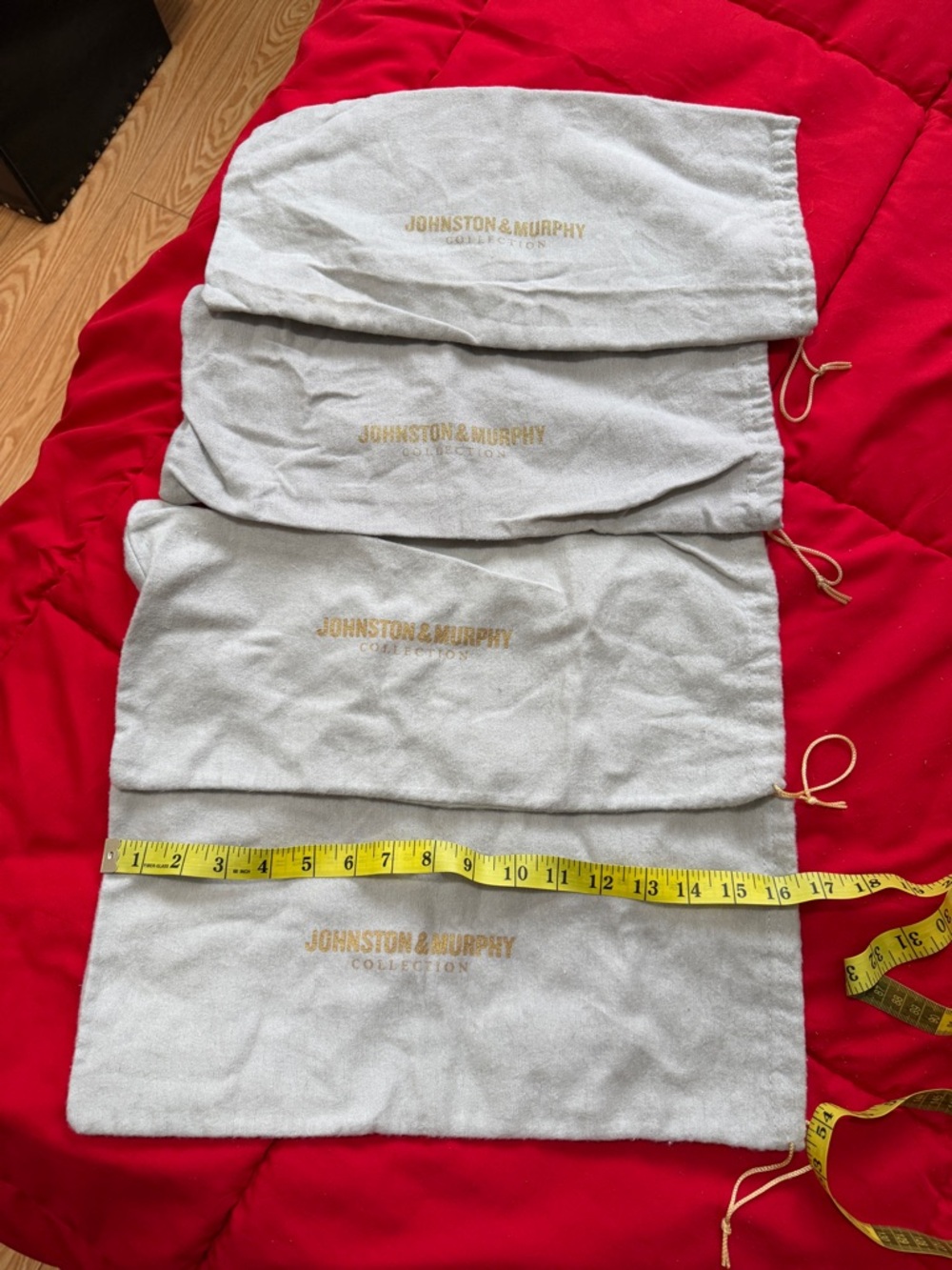 Johnston & Murphy Beige Dust Bags (Set of 4)